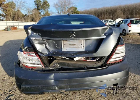 2013 Mercedes-Benz C 250 from USA, damaged, VIN WDDGF4HBXDA766110